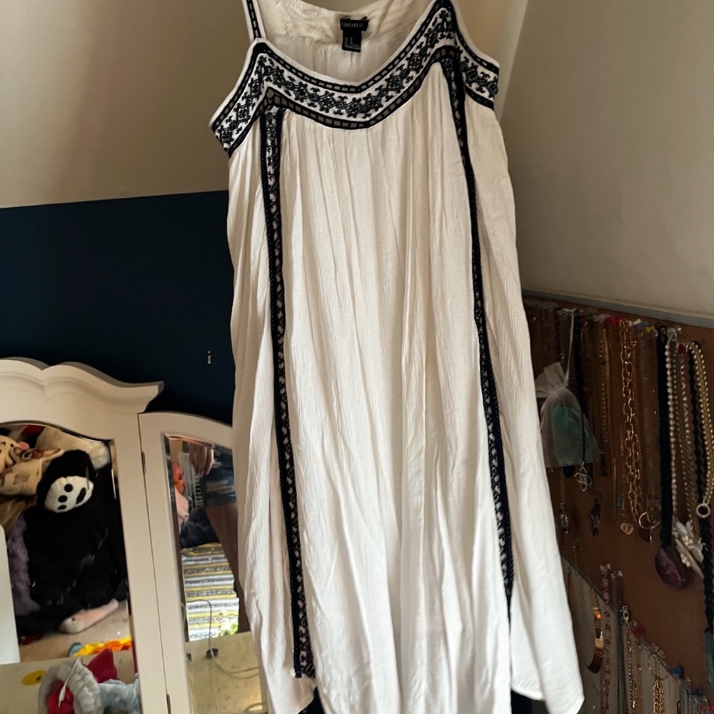 Forever 21 White sun dress